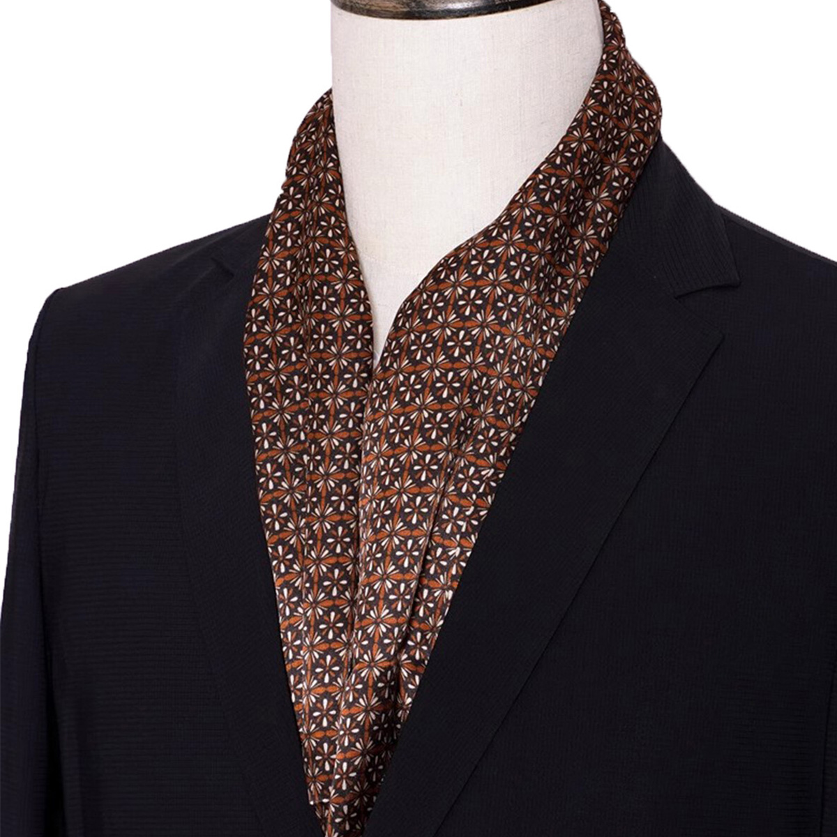 Nouveau foulard en soie à rayu - Travel Accessories For Men avis et prix